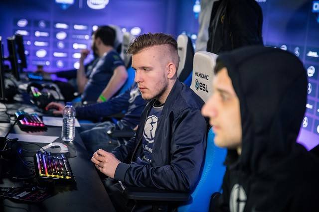 FISSURE 将于 2025 年在贝尔格莱德举办两场 LAN 赛事