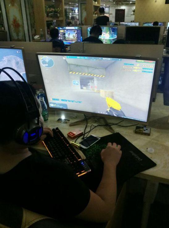 CSGO BLAST秋季赛：G2 2-0轻取BIG，m0NESY MVP！