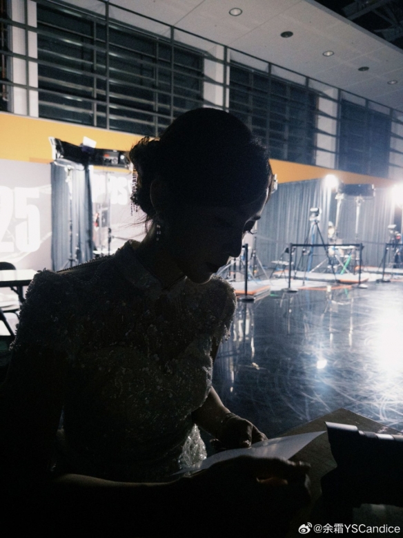 JackeyLove是本赛季伊泽瑞尔使用最多、胜率最高的选手