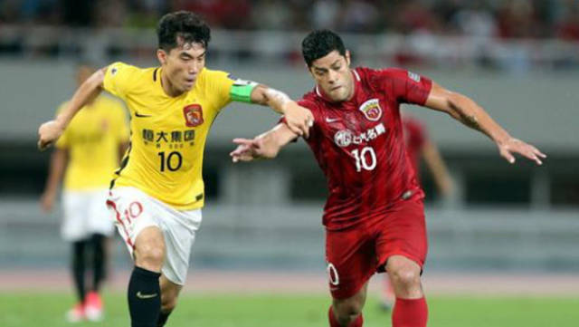罗马主场2-0力克萨索洛，苏莱3分钟连造两球